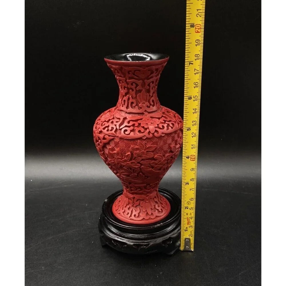 Red Cinnabar Carved Floral Decor 5 3/4' Vase on Wood Base - Picture 4 of 11